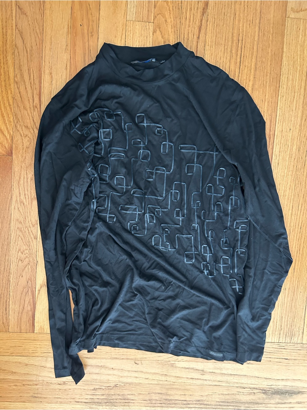 Messori Men's Black Long-Sleeve Graphic Crew Neck Shirt